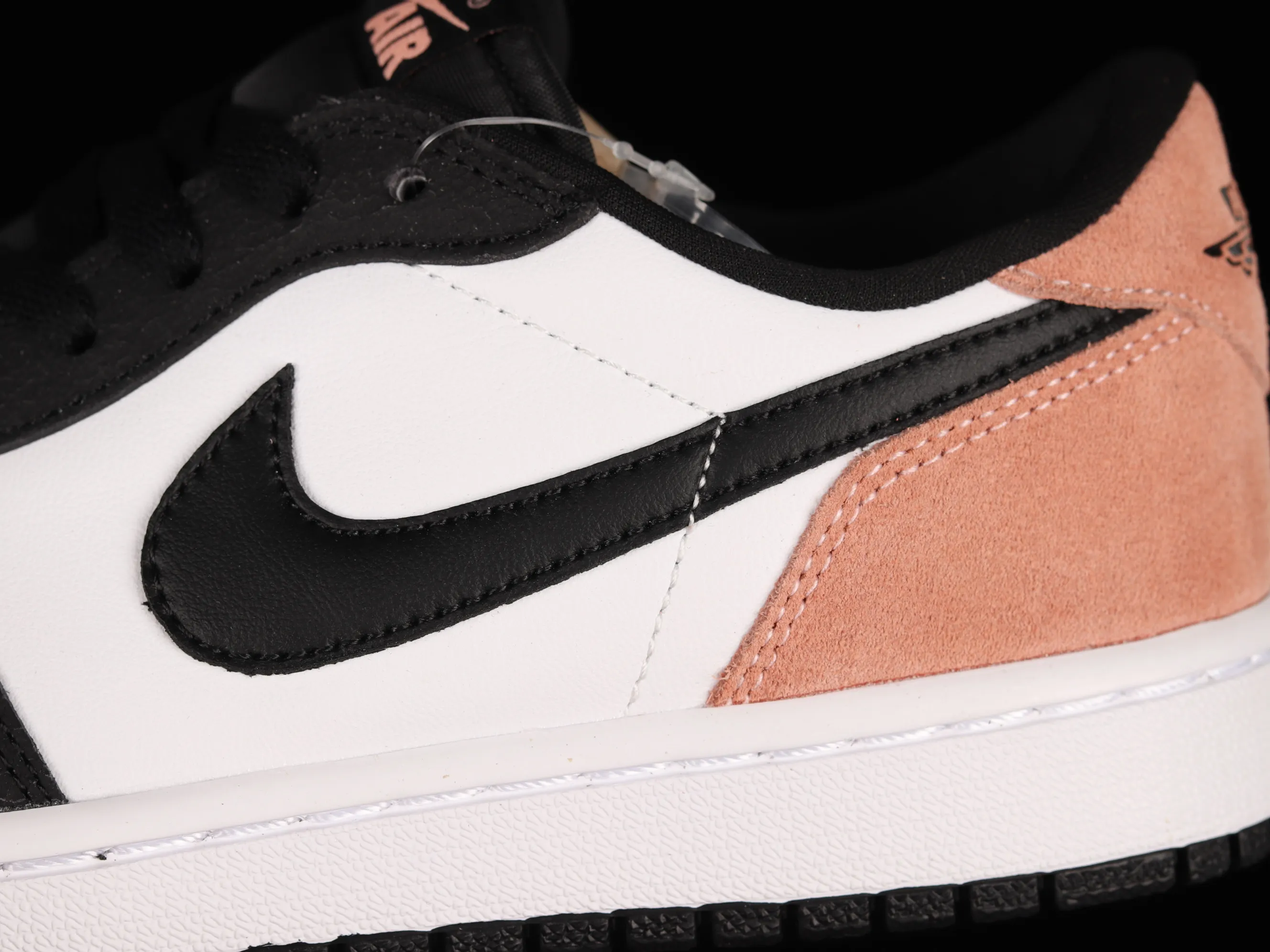 All categories Air Jordan Jordan series basketball shoes Air Jordan 1 Low Air Jordan 1 Low OG "Bleached Coral" AJ1 Joe 1 black powder cultural basketball shoes CZ0790-061